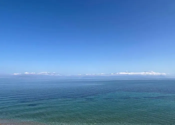 Andrew Seaside 公寓 西洛卡特伦