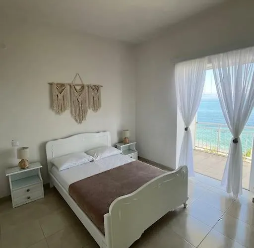 Andrew Seaside Apartamento *
